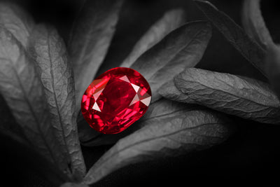 Red diamonds: the "holy grail" of colored diamonds