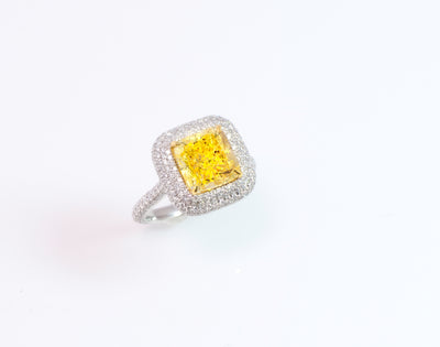 "Darling" Stunning 4 ct Cushion-cut Fancy Vivid Yellow Lab-Grown Diamond Ring