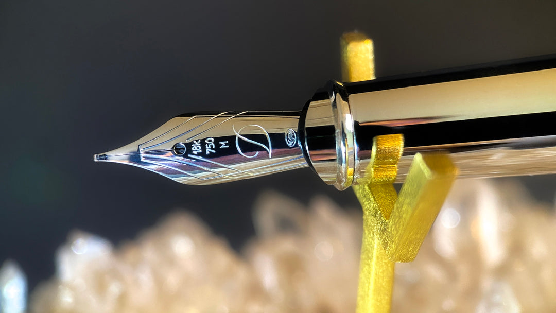 S.T. Dupont Rock Crystal Excellence Artist's Proof Fountain Pen — Sole Example | Natural Quartz | 18k Gold Nib | L'Aquart × Quispe Aparicio