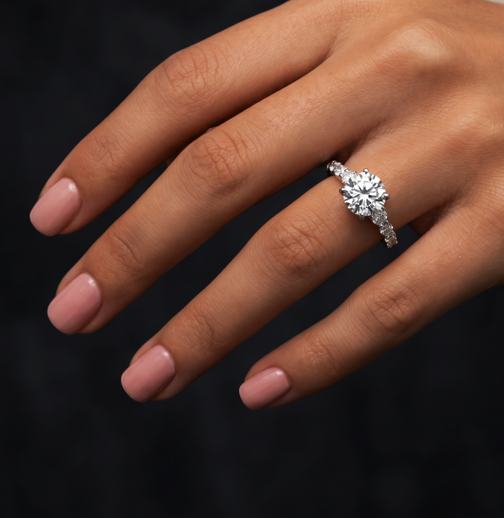 "Callisto" Colorless Round Lab-Grown Diamond Ring