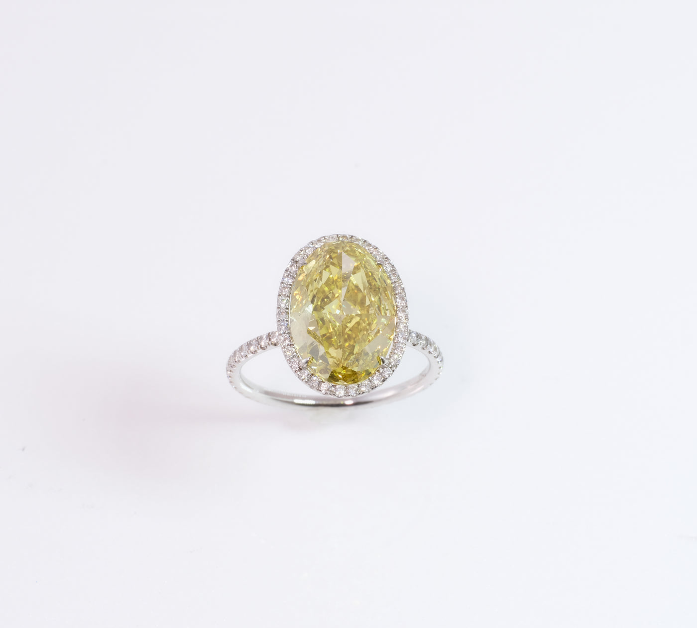 "Savanna" GIA Certified 4.03-Carat Fancy dark Brownish Greenish Yellow Diamond Ring