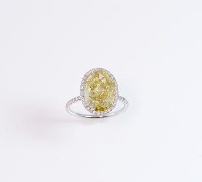"Savanna" GIA Certified 4.03-Carat Fancy dark Brownish Greenish Yellow Diamond Ring