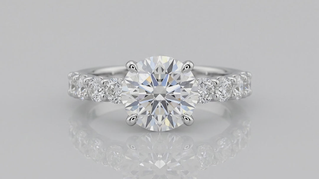 "Callisto" Colorless Round Lab-Grown Diamond Ring